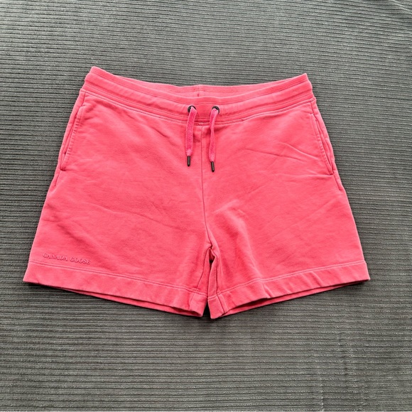 Canada Goose Pants - Canada Goose Muskoka Shorts Women L Large Pink Sky Cotton Designer 5’ Inseam.